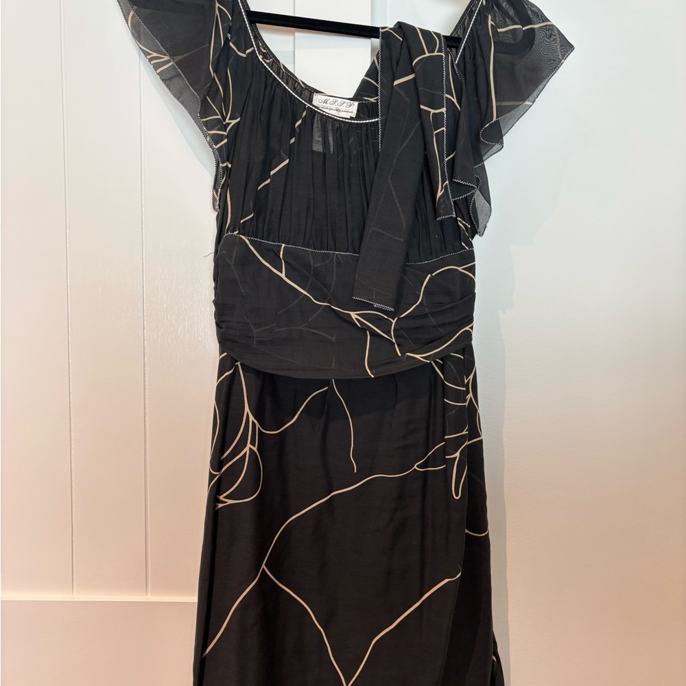 Elegant Black Dress with Gold Accents